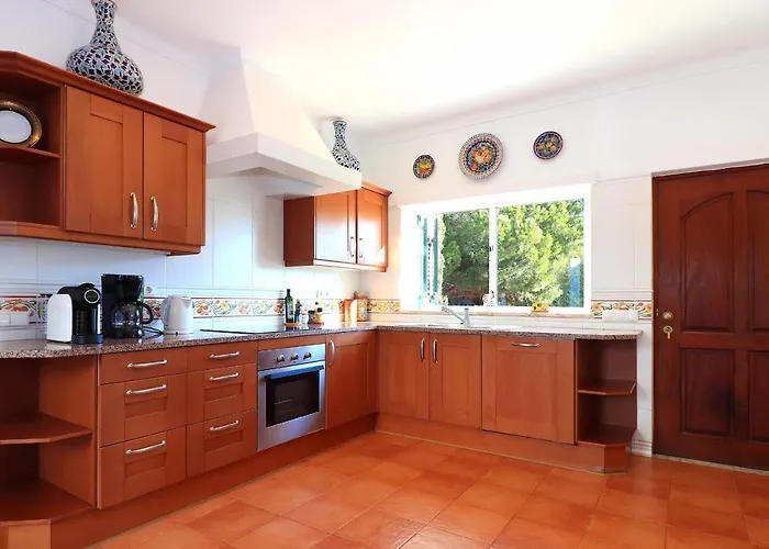 Willa Casa Rainha Near Pool Bbq